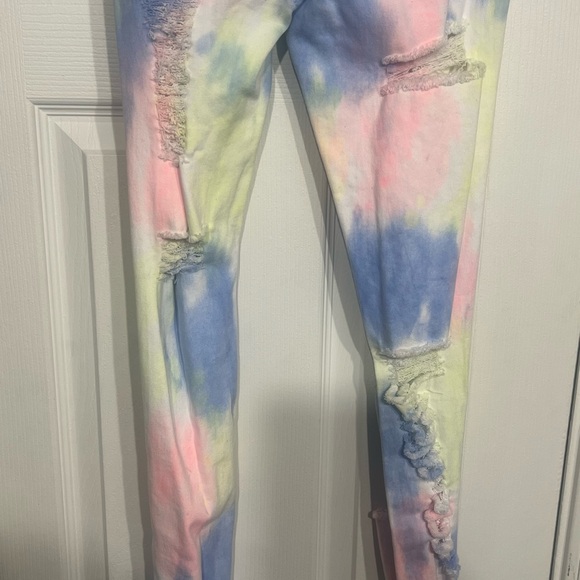Tie-Dye Distressed Women Jeans - Picture 7 of 7